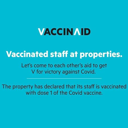 Vaccinated Staff- Oyo Flagship 60526 Five Star Grand シャムシャバード エクステリア 写真